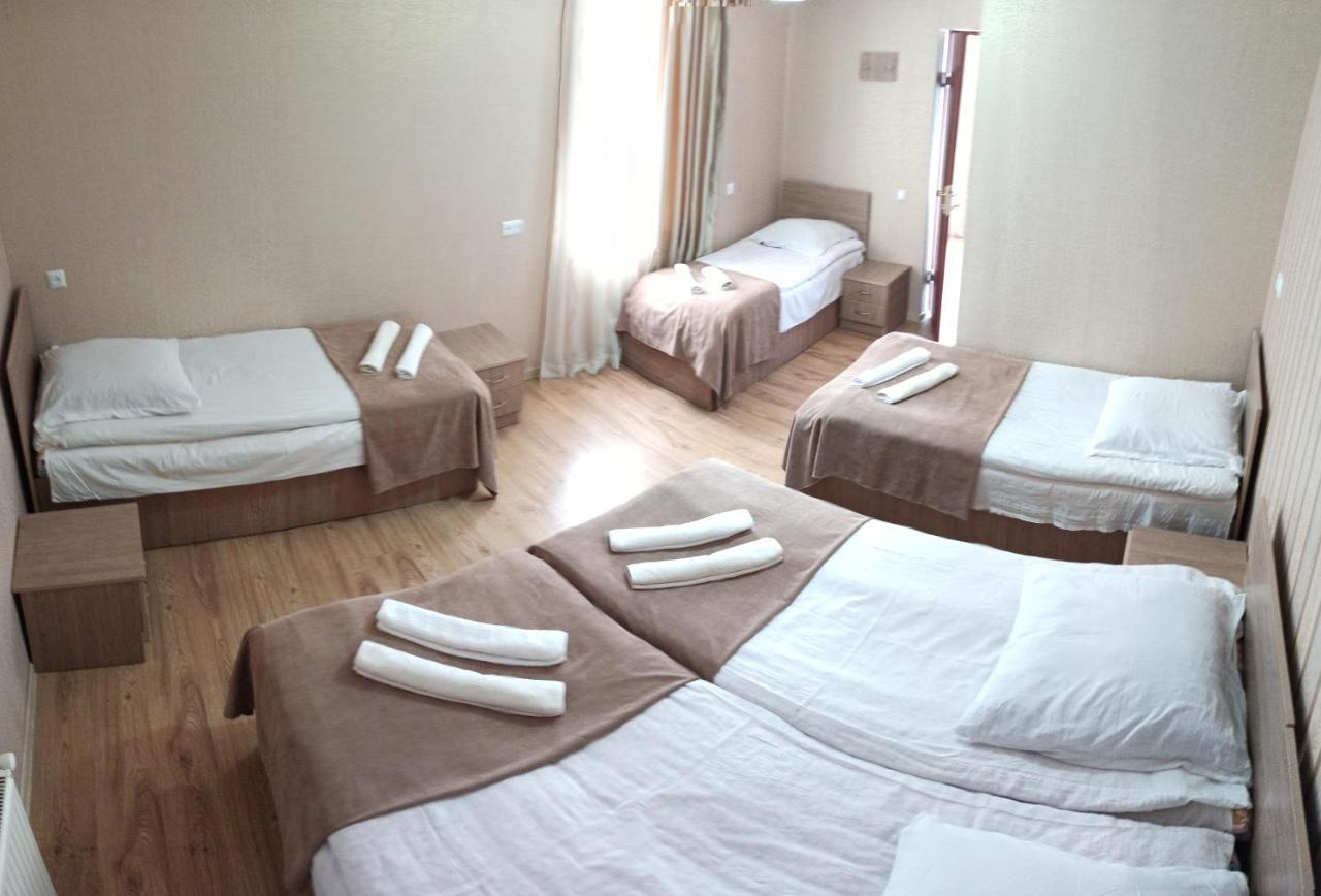 Guest House On V. Pshavela 50 Kazbegi Luaran gambar