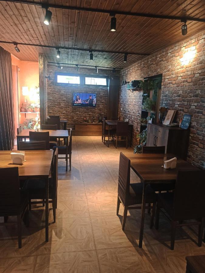 Guest House On V. Pshavela 50 Kazbegi Luaran gambar