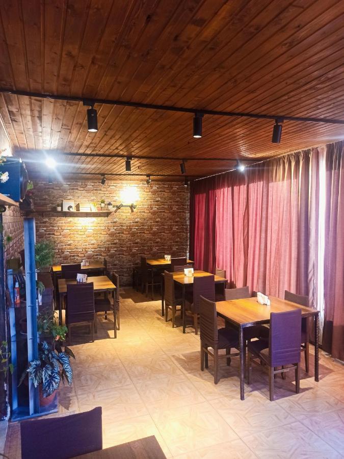 Guest House On V. Pshavela 50 Kazbegi Luaran gambar